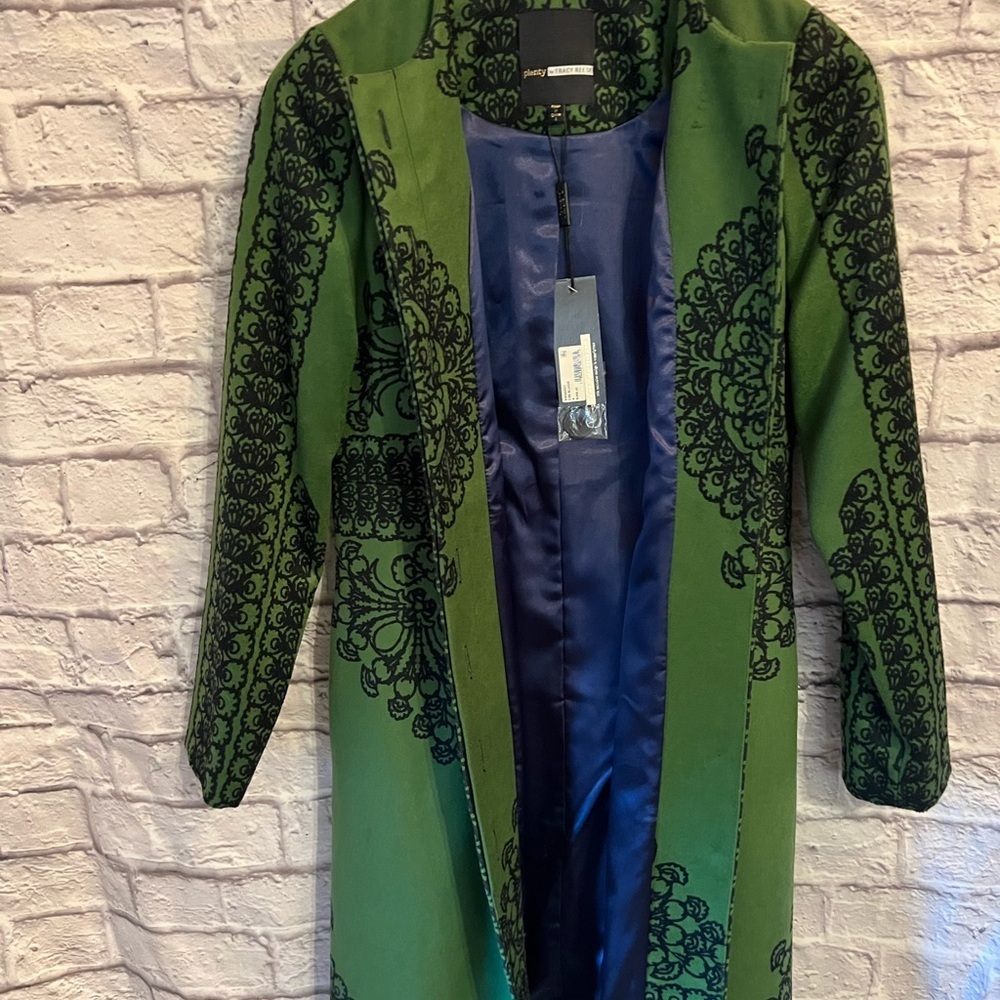 Plenty by Tracy Reese NWT size 4 button up Jacket. Green with navy blue lining - Picture 10 of 14